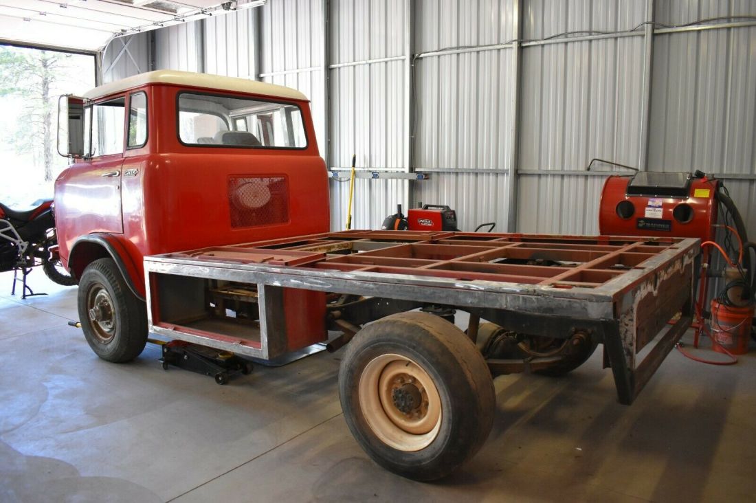 1958 Willys - photo 4