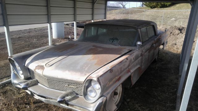 1958 Lincoln Continental - photo 2