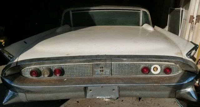 1958 Lincoln Continental - photo 3