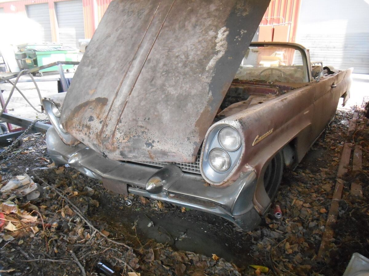 1958 Lincoln Continental - photo 8