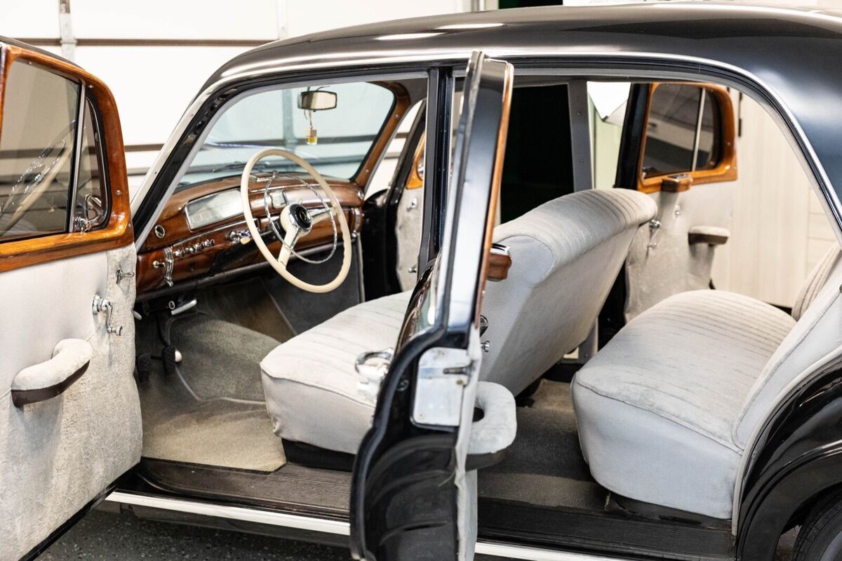 1958 Mercedes-Benz S-Class - photo 3