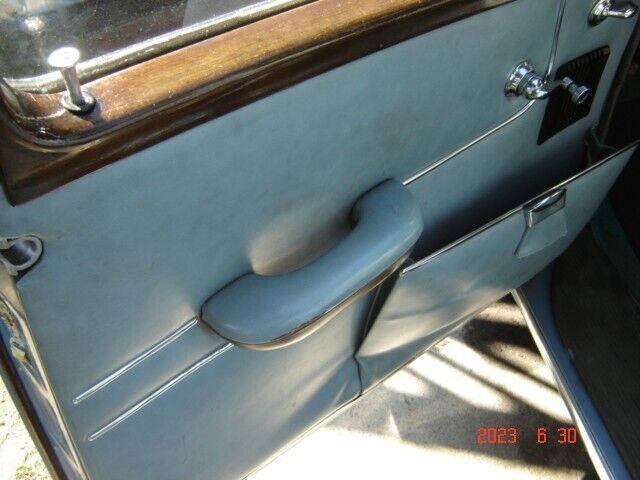 1958 Mercedes-Benz 200-Series - photo 8