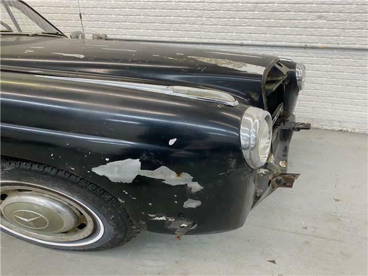 1958 Mercedes-Benz Type 219 Pontoon Sedan - photo 10