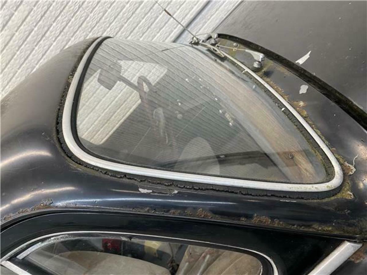 1958 Mercedes-Benz Type 219 Pontoon Sedan - photo 13