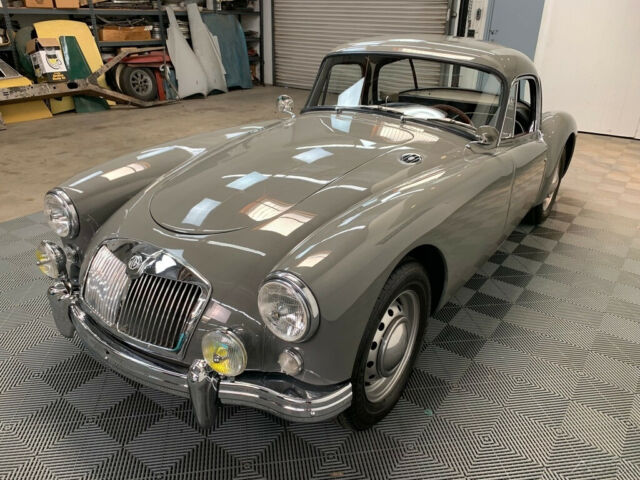1958 MG MGA 1958 MGA 1500 COUPE. FRAME-OFF RESTORATION - photo 11