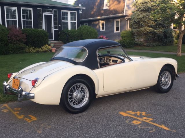 1958 MGA Roadster 37,839 Original Miles, Factory Hardtop and Tools 1958 MG MGA Roadster 37,839 original miles, hardtop and tool roll!!!