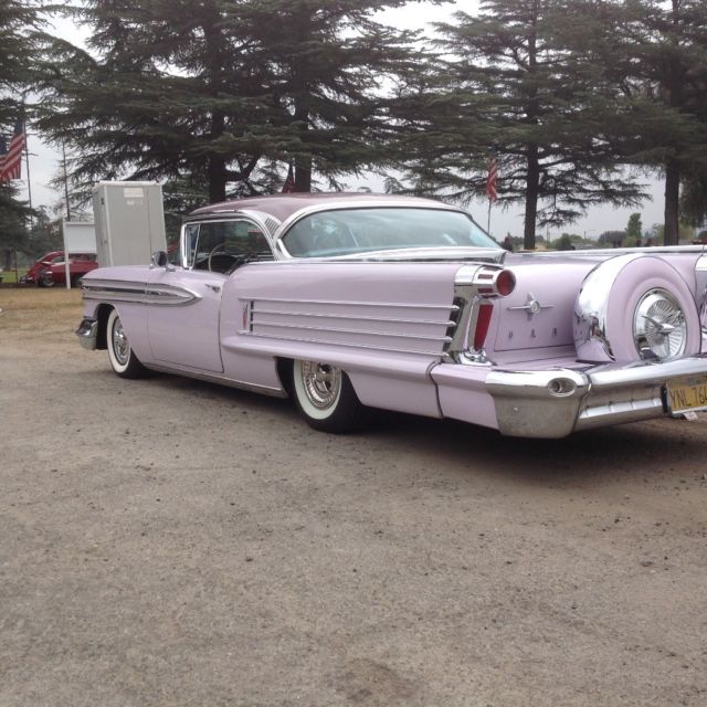 1958 Oldsmobile Ninety-Eight Holiday