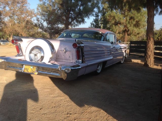 1958 Oldsmobile Ninety-Eight Holiday - photo 3