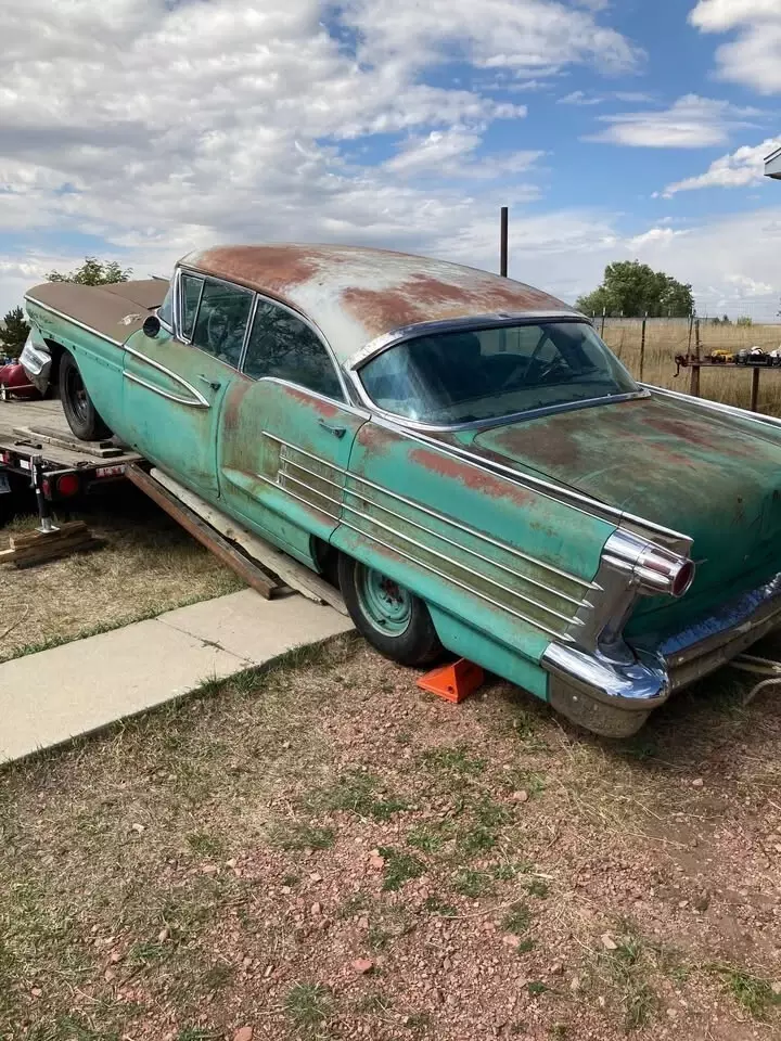 1958 Oldsmobile Dynamic 88 Four Door Sedan V-8 1958 Oldsmobile Eighty-Eight