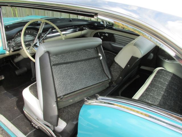 1958 Oldsmobile Ninety-Eight 98 Holiday Coupe - photo 7