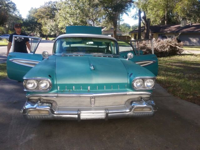 1958 Oldsmobile Eighty-Eight chrome