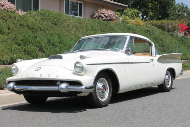 1958 Packard Hawk