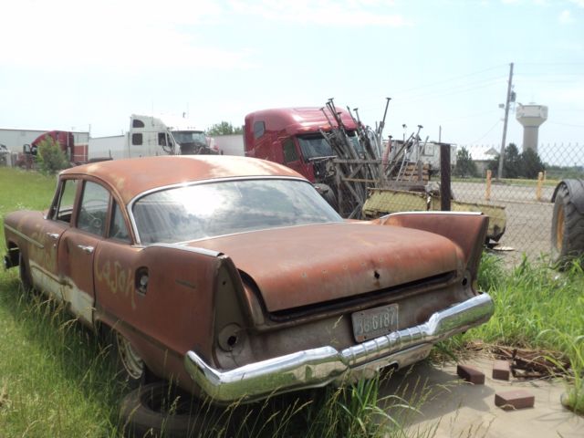 1958 Plymouth Belvedere - photo 6