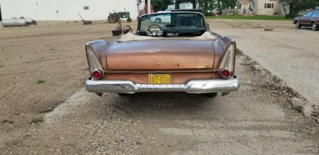 1958 Plymouth Fury - photo 3