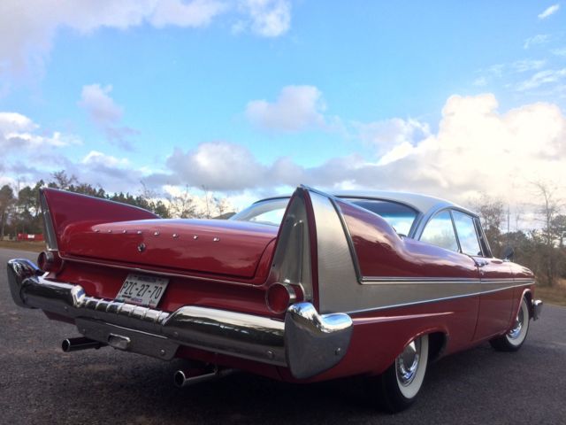 1958 Plymouth Fury - photo 2