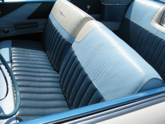 1958 Pontiac Bonneville - photo 12