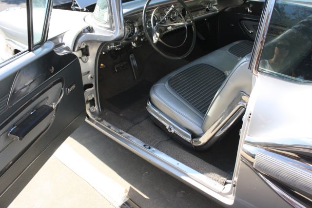 1958 Pontiac Bonneville - photo 4