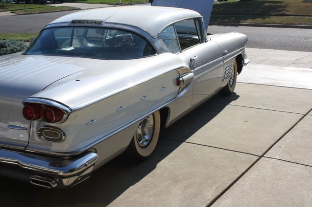 1958 Pontiac Bonneville - photo 6