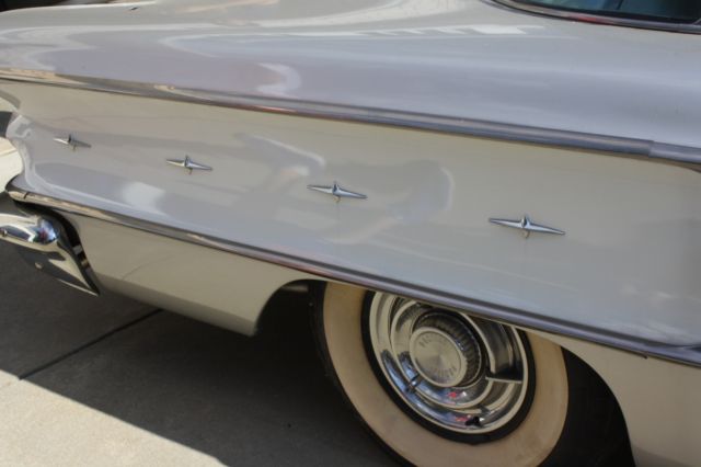 1958 Pontiac Bonneville - photo 9