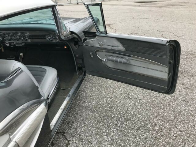 1958 Pontiac Bonneville - photo 10