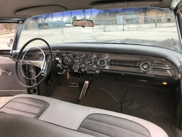 1958 Pontiac Bonneville - photo 11