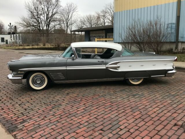 1958 Pontiac Bonneville - photo 5