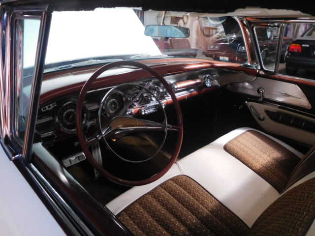 1958 Pontiac Bonneville bonneville tripower sport coupe - photo 4
