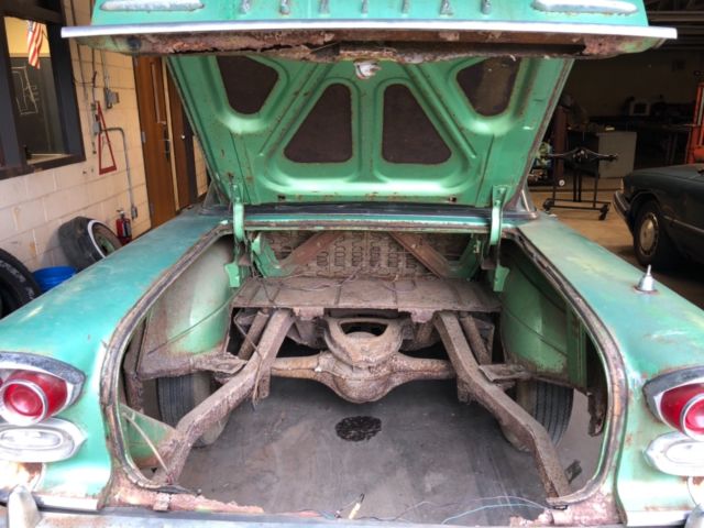 1958 Pontiac Chieftain - photo 10