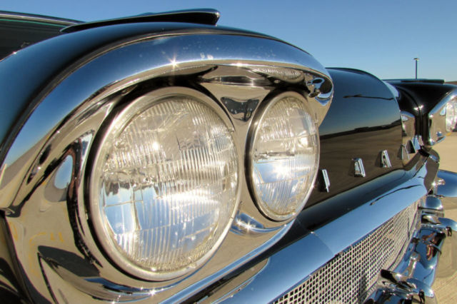 1958 Pontiac CHIEFTAIN SEDAN - photo 8