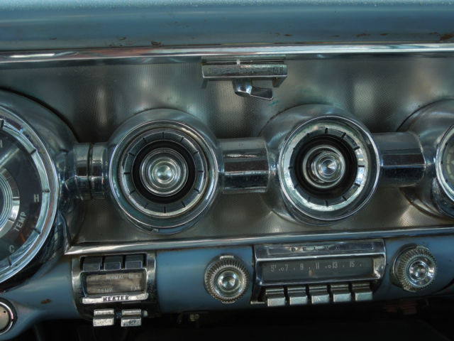1958 Pontiac Star Chief 4 Dr HT - photo 10