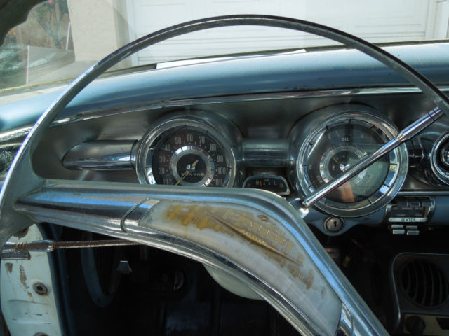 1958 Pontiac Star Chief 4 Dr HT - photo 8