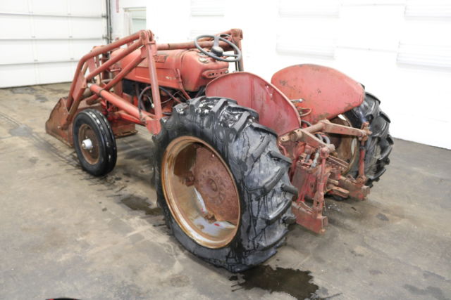 1958 International Harvester 350 Runs Hydraulics Work Farm Bucket - photo 6