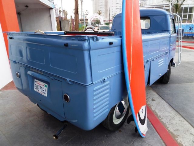 1958 Volkswagen Bus/Vanagon DELUXE - photo 4