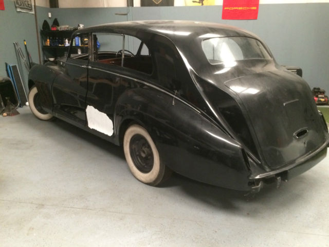 1958 ROLLS ROYCE JAMES YOUNG SILVER WRAITH LIMOUSINE 1958 Rolls-Royce James Young Silver Wraith 4 Door Long Wheel Based Limousine
