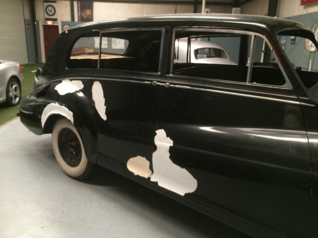 1958 Rolls-Royce James Young Silver Wraith 4 Door Long Wheel Based Limousine - photo 3