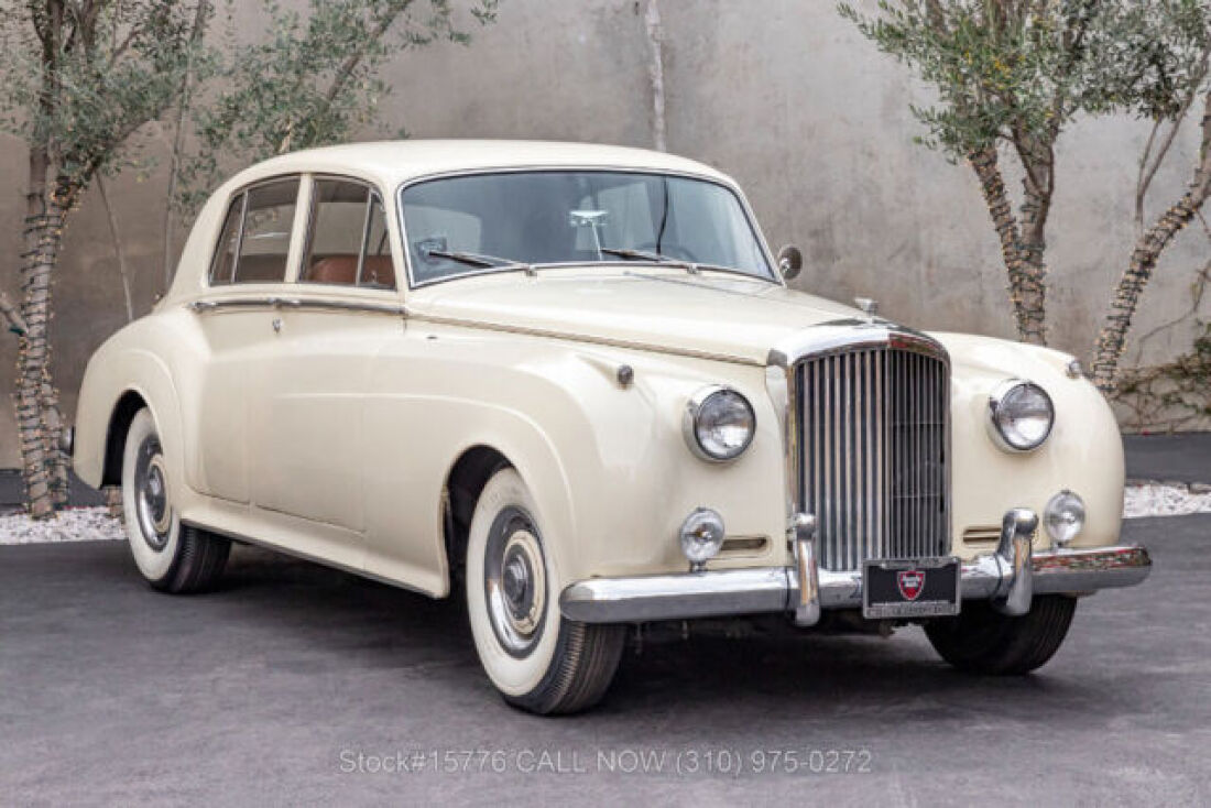 1958 Bentley S1 Saloon Left-Hand-Drive