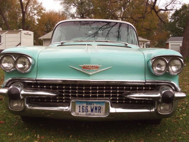 1958 Cadillac DeVille - photo 2