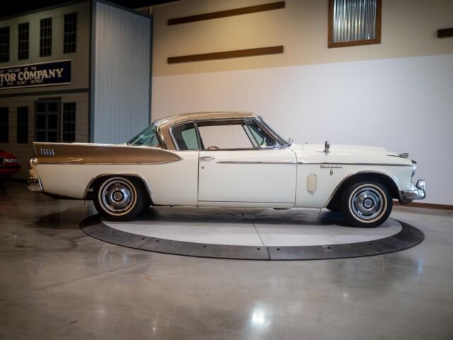 1958 Studebaker Gold Hawk - photo 8