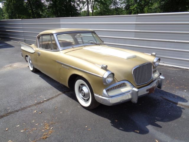 1958 Studebaker Golden Hawk - photo 2