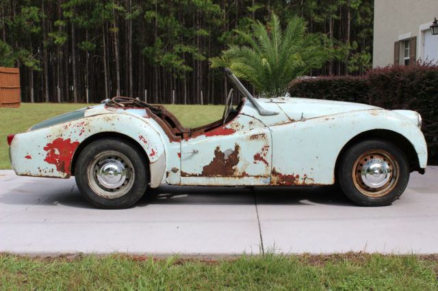 1958 Triumph TR3 Roadster - photo 2