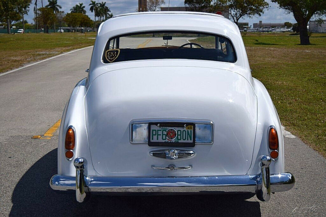 1958 Rolls-Royce Silver Cloud - photo 7
