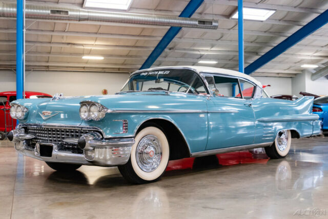 1958 Cadillac Series 62 - photo 2