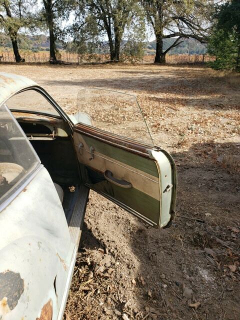1958 Volkswagen Karmann Ghia - photo 13