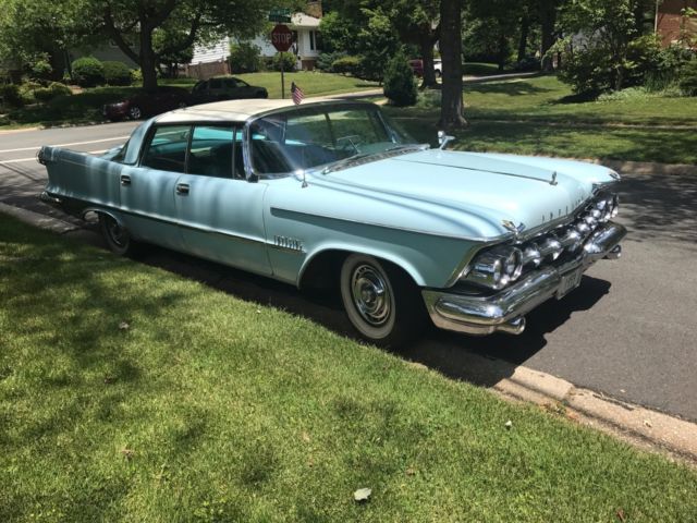 1959 Chrysler Imperial 4 Door Hardtop - photo 2