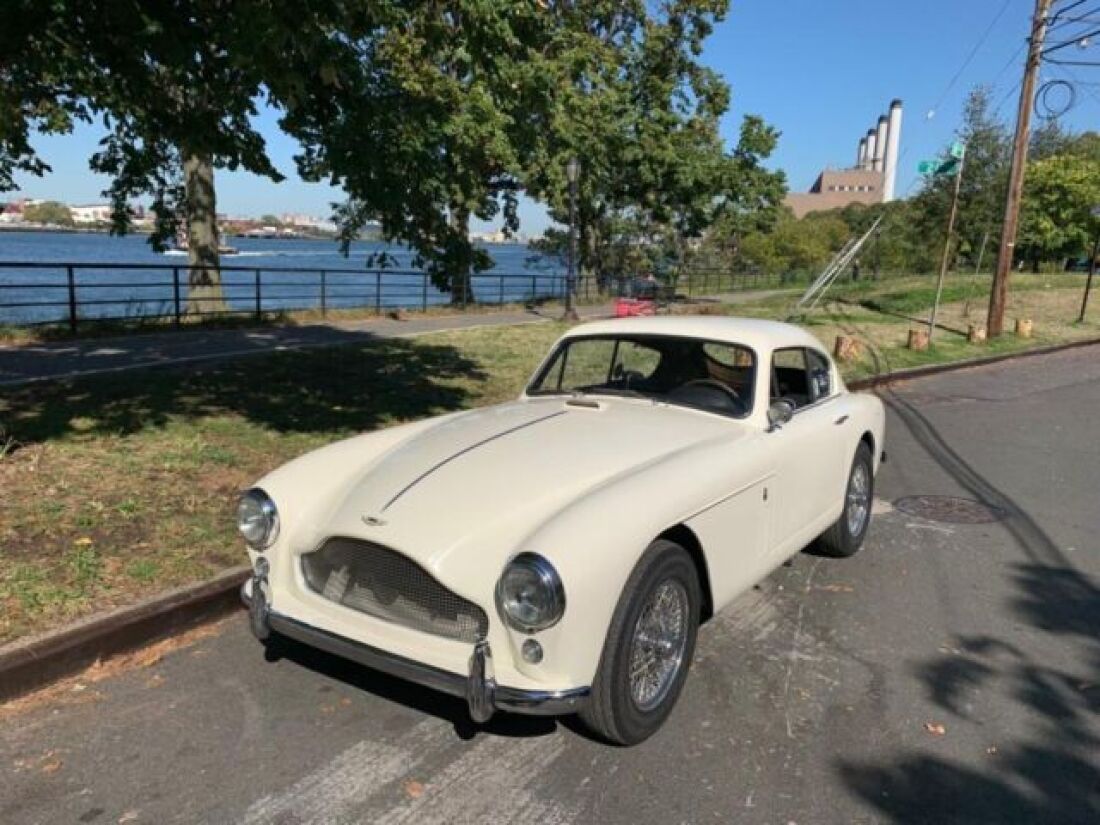 1959 Aston Martin DB Mark lll - photo 3