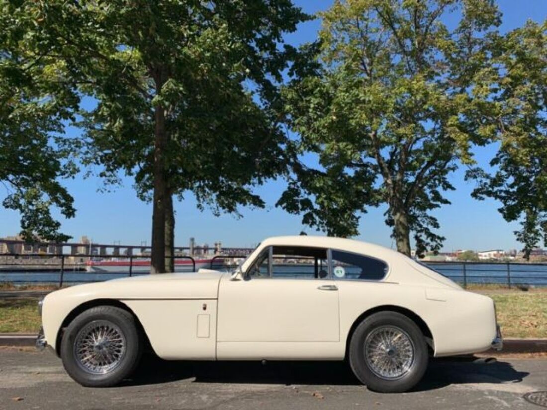 1959 Aston Martin DB Mark lll - photo 4