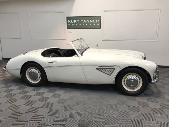 1959 Austin Healey 100-6 TWO-SEATER - photo 4