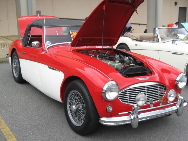 1959 Austin Healey 3000 Red with Red Piping - photo 3