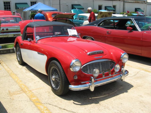 1959 Austin Healey 3000 Red with Red Piping - photo 8