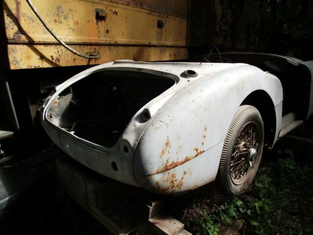 1959 Austin Healey 3000 - photo 2